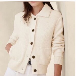 Banana Republic Cream Knit Cardigan Sweater